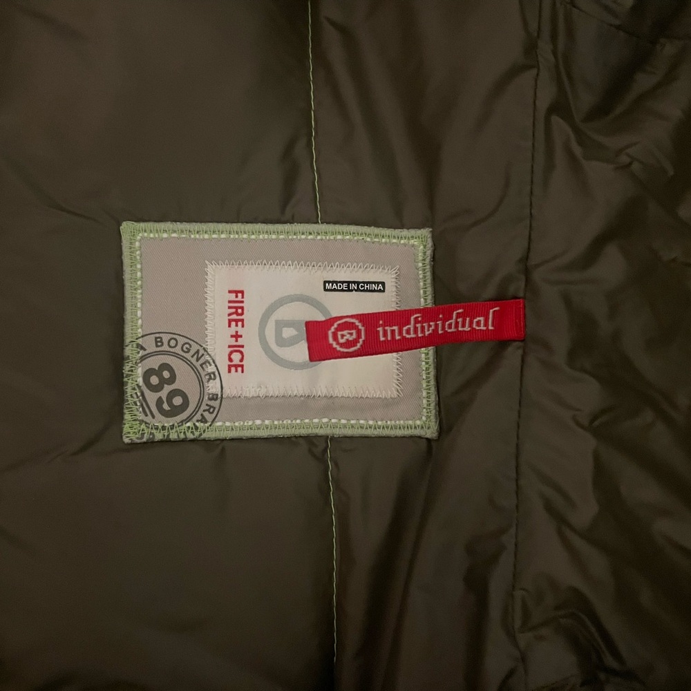 Bogner Green Ski & Snow Jacket - Picture 8 of 11